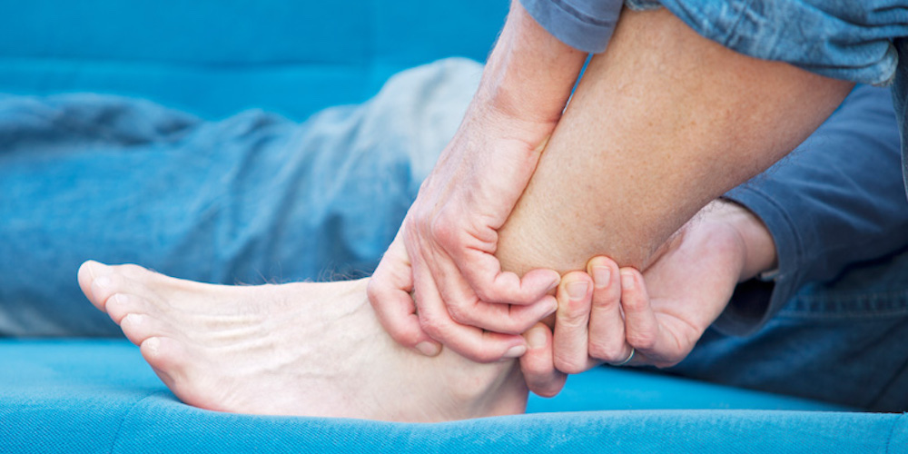 how-to-treat-chronic-ankle-pain